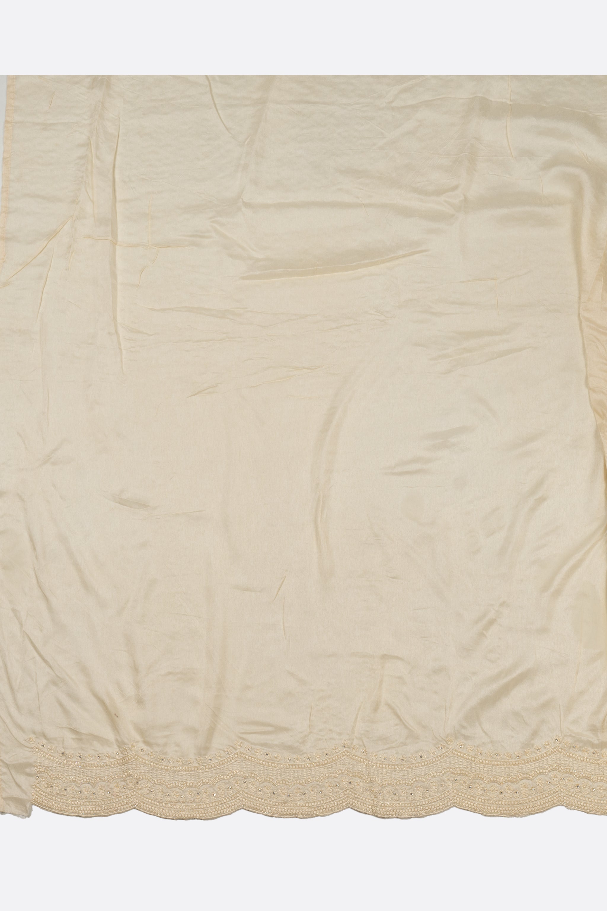 Off White Embellished Georgette Saree ES0078