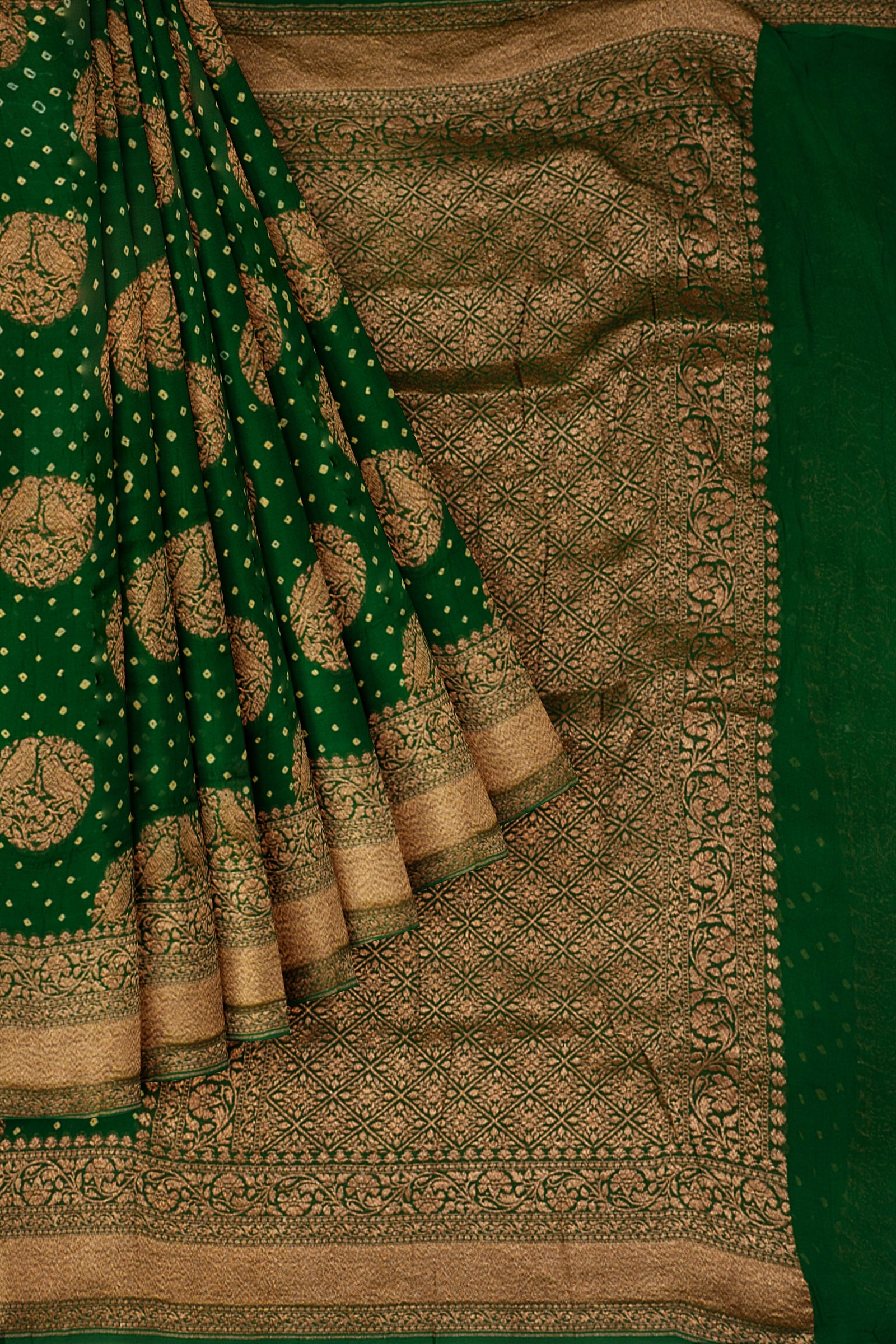 Green Woven Bandhani Saree DS0709