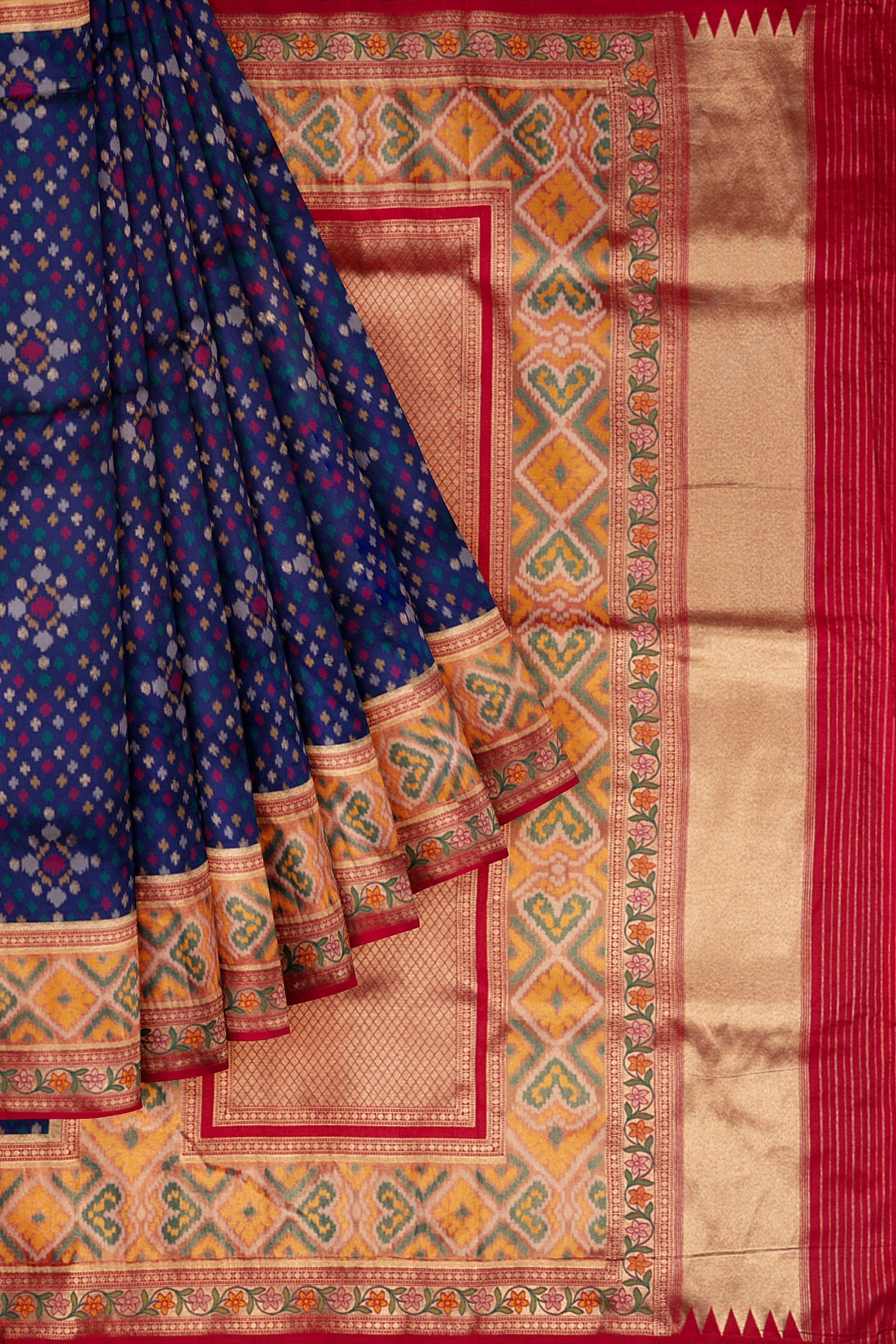 Navy Blue Woven Banaras Saree ES1042