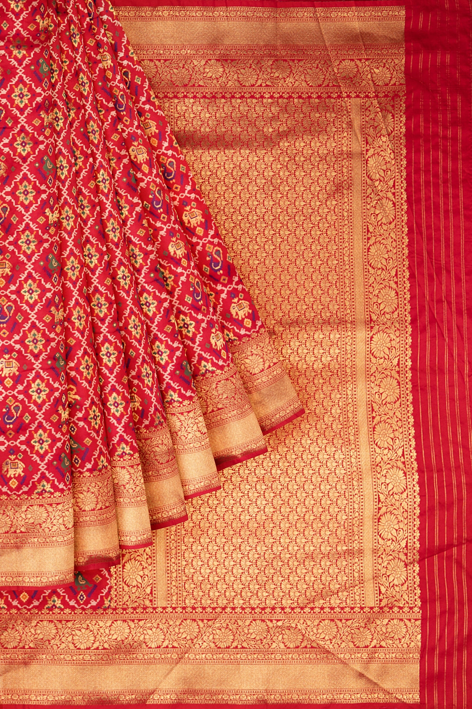 Red Woven Banaras Saree ES1203