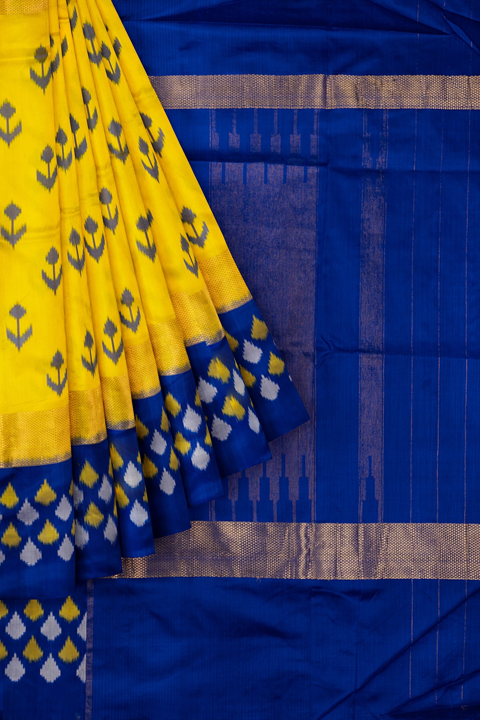 Yellow Woven Ikat Pochampally Saree IA020