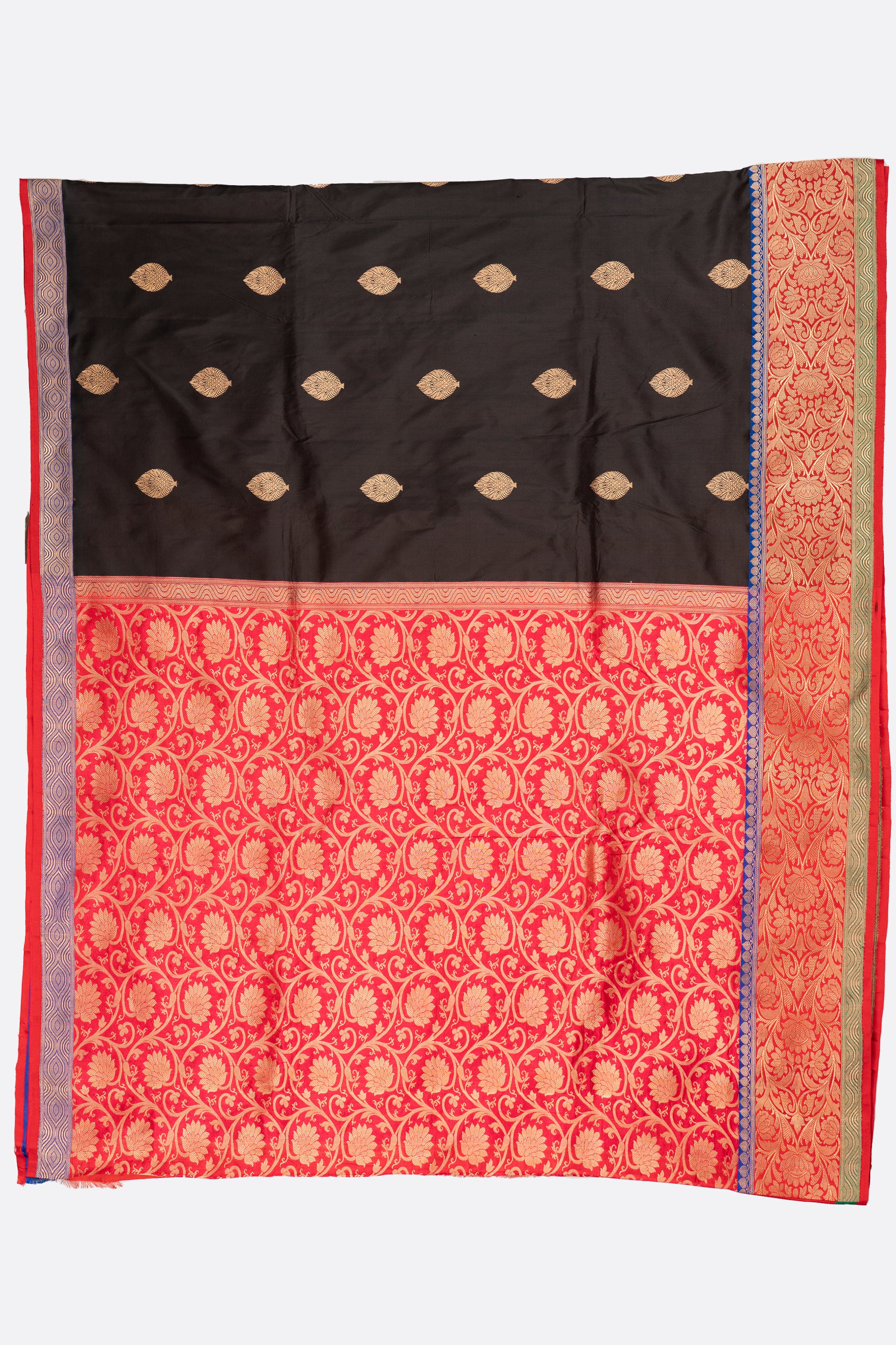 Black Woven Banaras Saree 903026